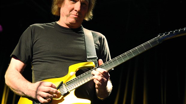 Le guitariste Adrian Belew à Trois-Rivières