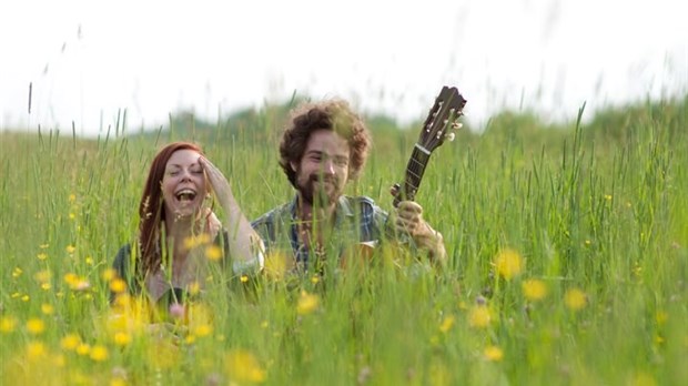 June in the fields: une musique épurée et lumineuse pour faire passer le froid intense