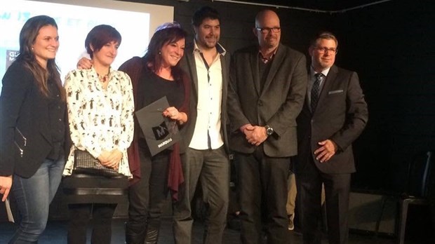 Guillaume Morrissette remporte le prix littéraire des enseignants de français 2016